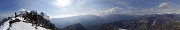 79 In cresta di vetta del Monte Gioco con vista in Val Brembana